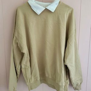 Brandy Melville sweatshirt